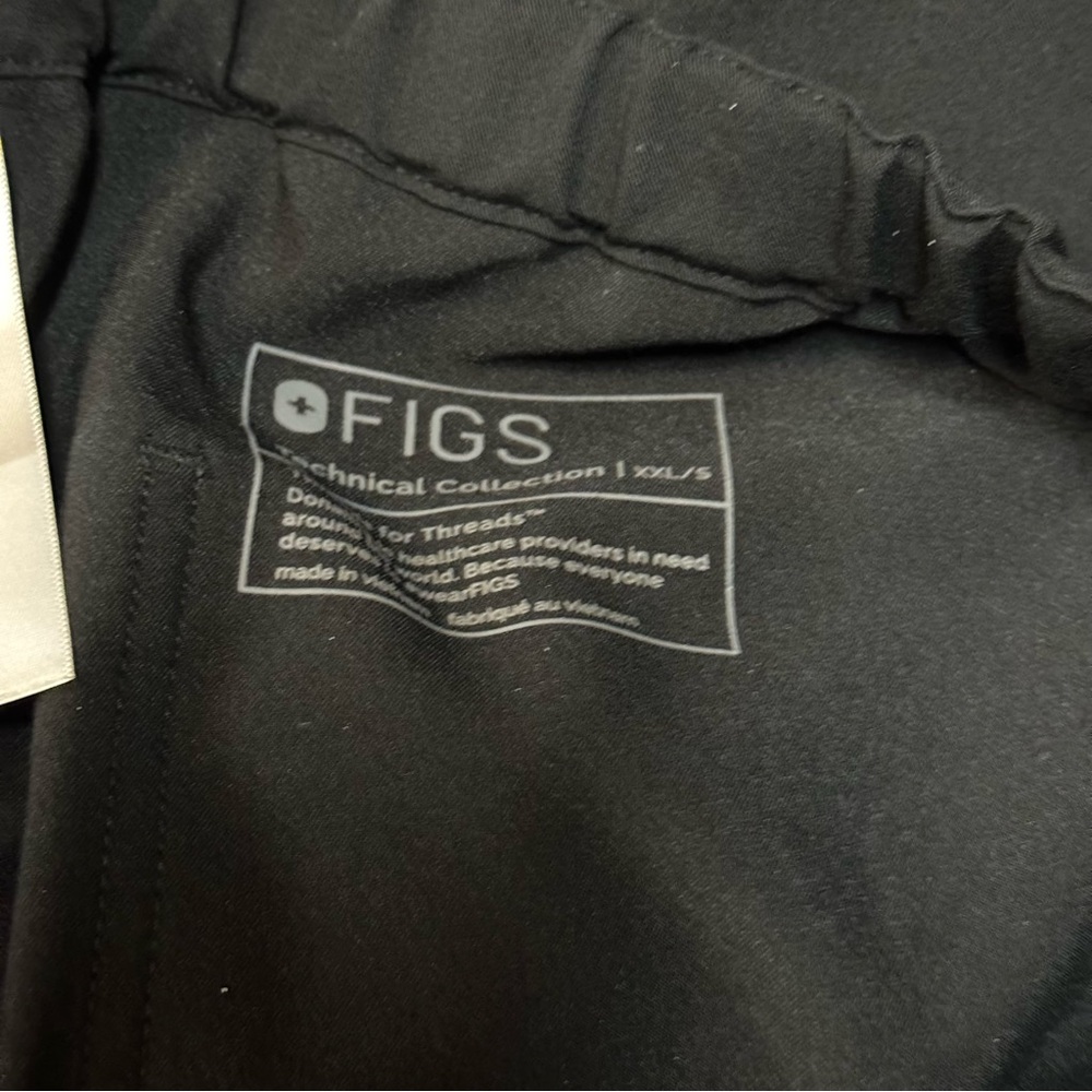 FIGS Technical Collection Mens Scrubs Top XXXL & Bottom XXL Set Black - Picture 13 of 16